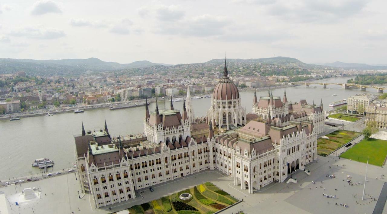 Little Americas Museum Apartments Budapeste Exterior foto